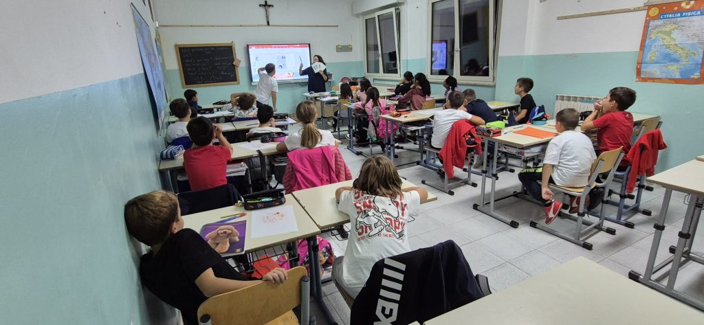 Corsi di lingua gratuiti al Comprensivo 1 Spataro Paolucci di Vasto 4 1 1 1