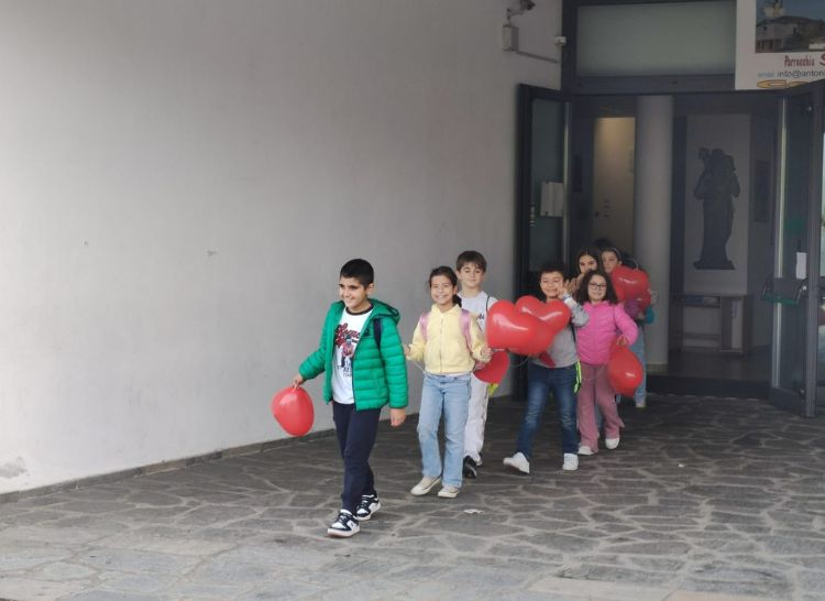 Giornata Missionaria: cuori e valori nella Parrocchia di Santa Maria del Sabato Santo 7 6 2