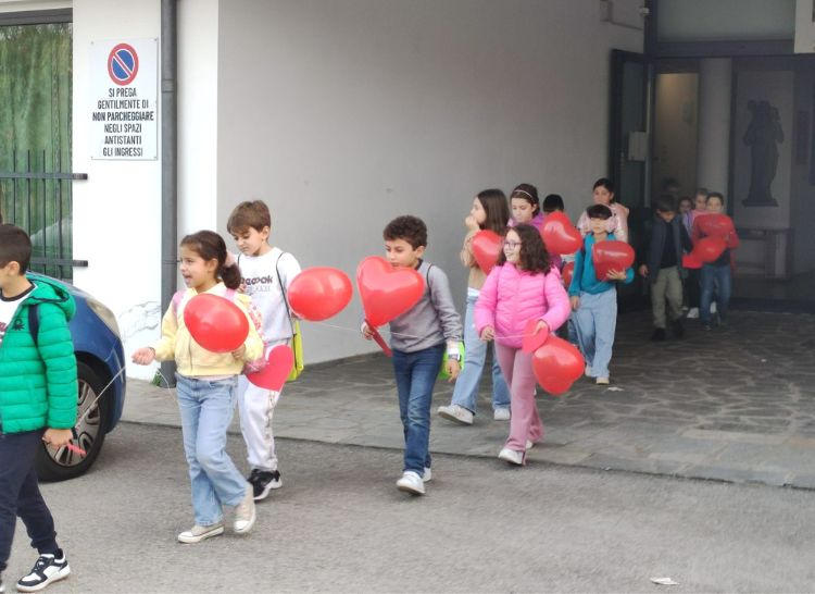 Giornata Missionaria: cuori e valori nella Parrocchia di Santa Maria del Sabato Santo 8 7 2