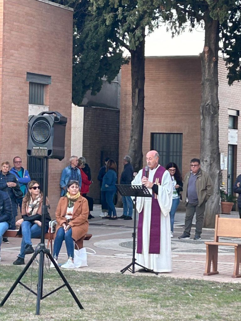 Veglia di preghiera per i "Giovani Angeli" a San Salvo 6 WhatsApp Image 2024 11 06 at 4.32.26 PM