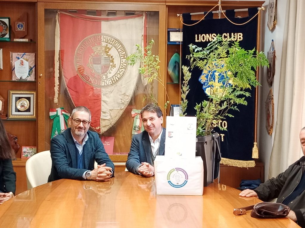 A Vasto trenta nuovi alberi grazie al riciclo degli smartphone 4 alberi 3