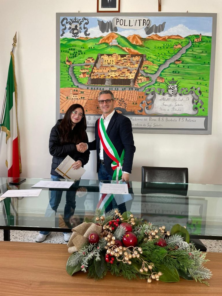 Riconoscimento al merito: consegnate le borse di studio a Pollutri 7 1000128191