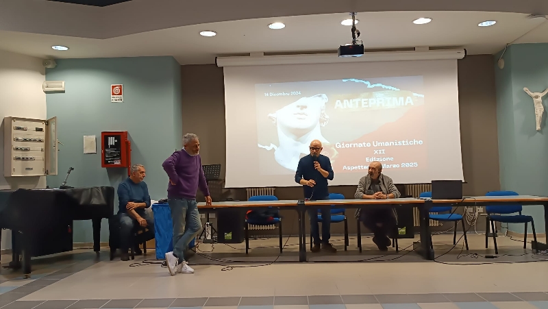 Vauro Senesi a Vasto: «Le guerre non si risolvono alimentando il conflitto con le armi» 2 WhatsApp Image 2024 12 14 at 14.26.19