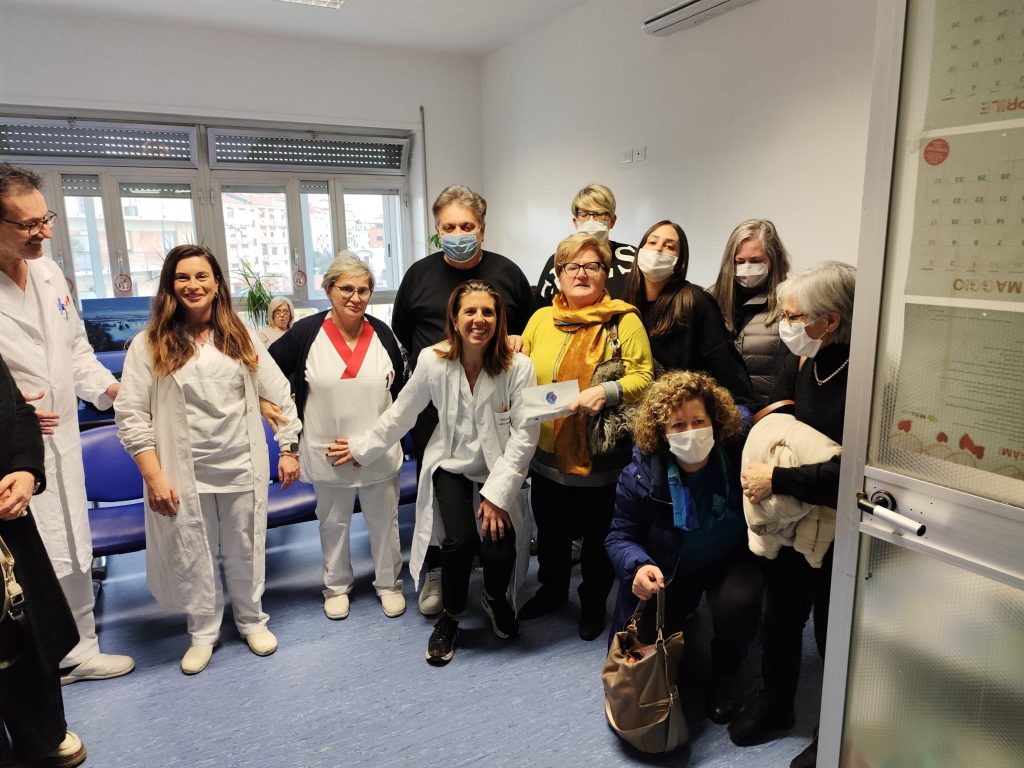 Donazioni e iniziative all'Oncologia del San Pio 4 donazione vasto gruppo
