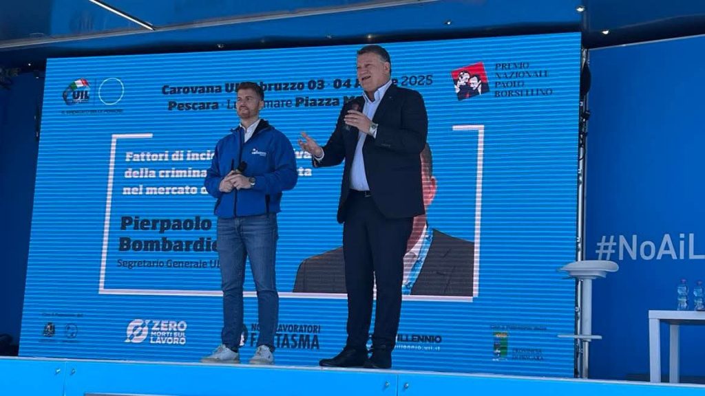 Bombardieri (Uil): «Chi non ha un contratto a tempo indeterminato è un fantasma per la società» 7 Graziano Fabrizi e Pierpaolo Bombardieri