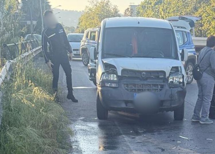 Incidente sulla Statale 16 a San Salvo Marina: coinvolti tre veicoli 3 Untitled design 2025 04 30T195524.765 1
