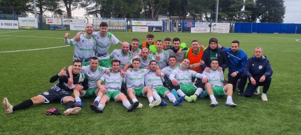 Il cuore di un paese in campo: Roccaspinalveti a un passo dalla Promozione 2 ZIOS