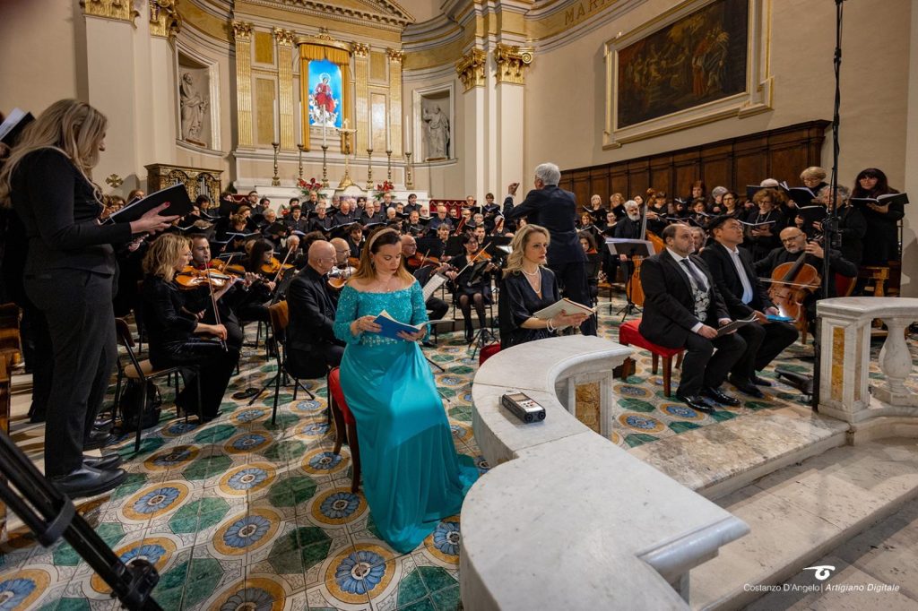 Requiem di Mozart: grande successo per il concerto nella chiesa di Santa Maria a Vasto 4 requiem4