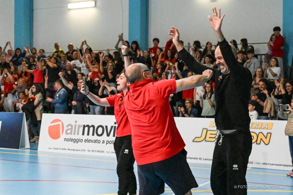 Lanciano All Stars Volley U15, Campioni d’Abruzzo e qualificati alle Finali Nazionali 2 FR6 9990