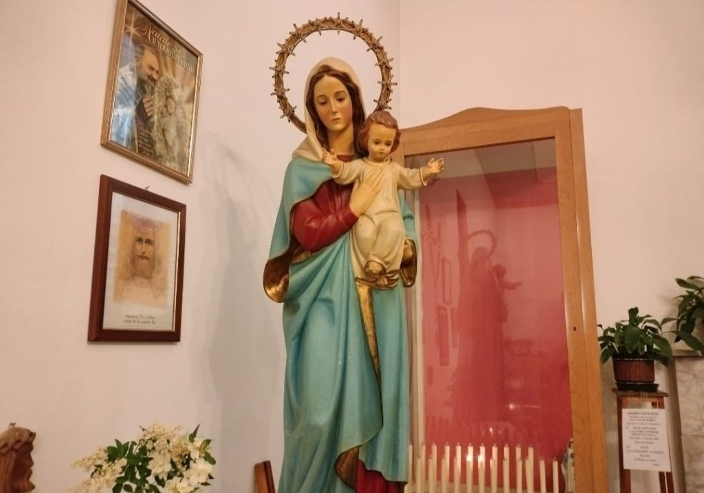 San Salvo, il gruppo ‘Vibrazioni 80/90’ alla Festa della Madonna delle Grazie 2 WhatsApp Image 2025 05 19 at 4.08.02 PM 1