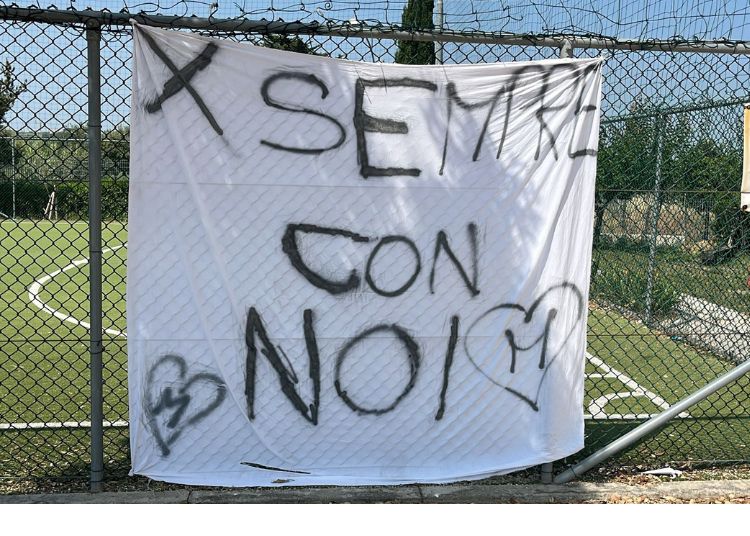 Vasto dà l’ultimo saluto a Mattia Di Iorio: commozione e raccoglimento nella chiesa di San Marco 2 Progetto senza titolo 2025 06 11T122239.437