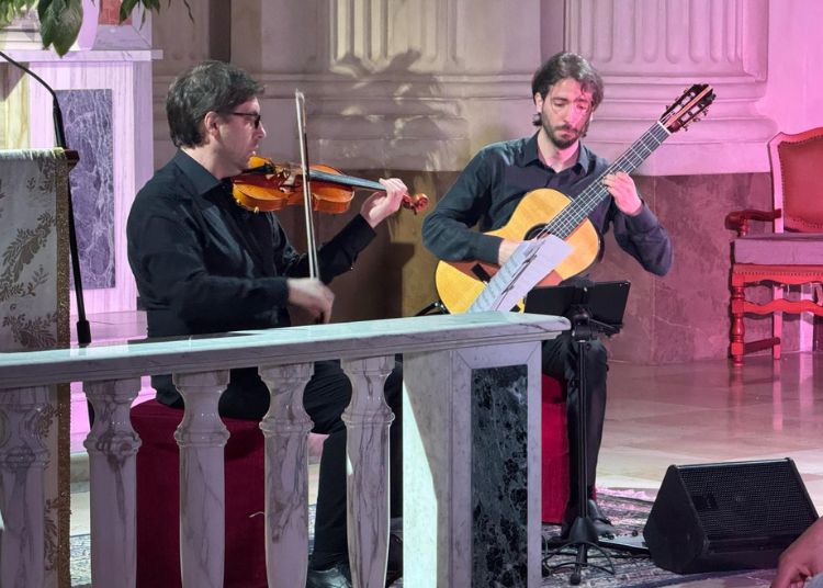 Vasto, successo per la seconda edizione de “La lunga notte delle chiese” 10 Progetto senza titolo 89