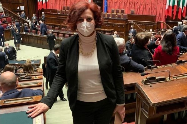 La parlamentare Carmela Grippa M5S