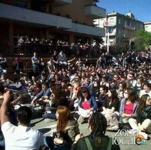 corteo ombrina lanciano 300