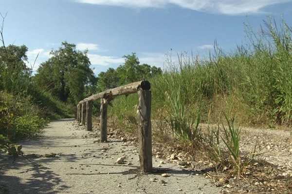 pista ciclabile lebba abbandonata h2