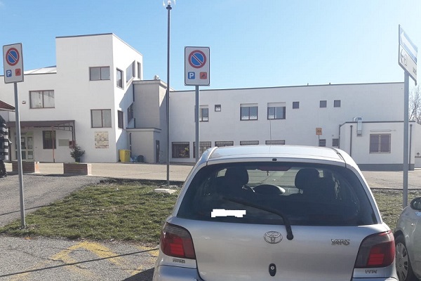 parcheggio disabili scuola spataro h