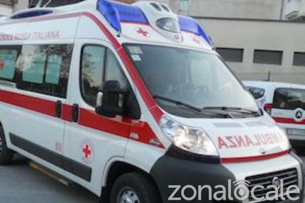 ambulanza.croce rossa h