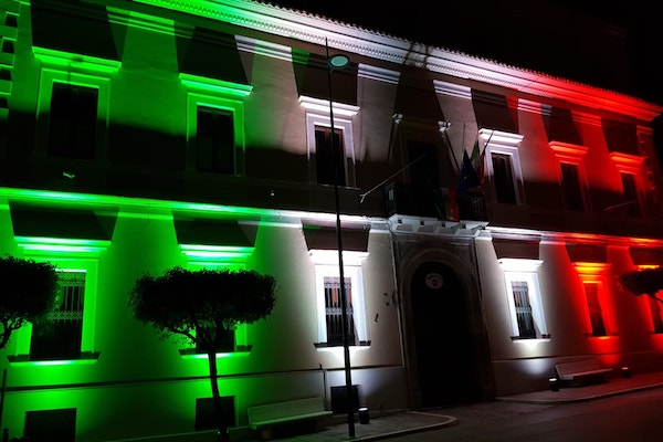 cupello municipio tricolore h