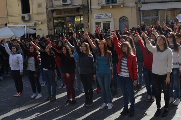 flashmob donnattiva 14 febbraio 2015 h