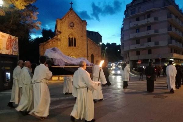 processione venerdisanto vm2018 h