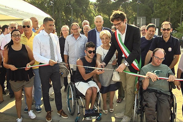 spiaggia disabili inaugurazione h