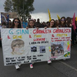 studenti paolucci manifestazione libera latina q