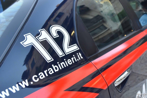 auto carabinieri gen 600 400 1646471453