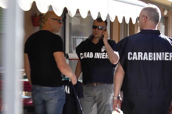 carabinieri casa famiglia 2 h