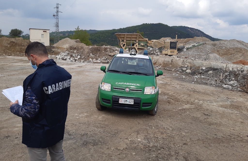 carabinieri forestali 20apr 2