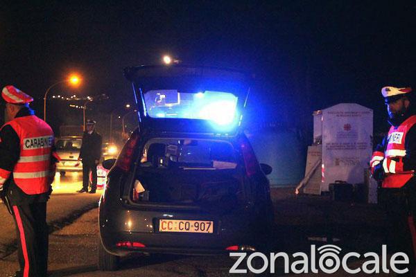 carabinieri notte blocco h