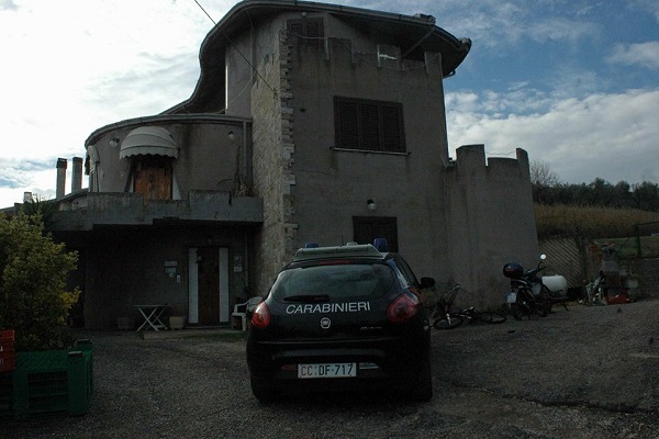 casa via vilignina coltellata natale h