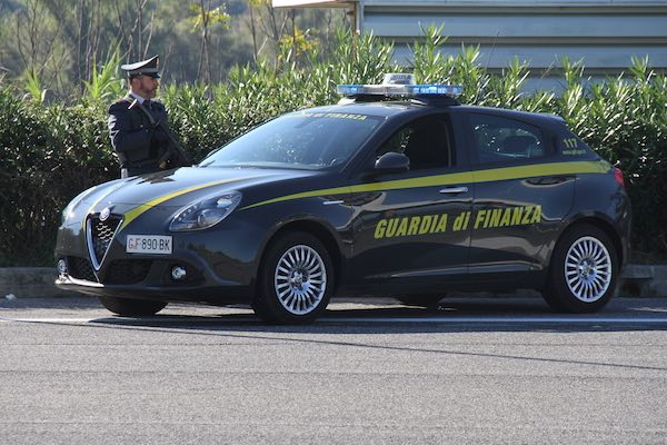 guardia di finanza generica h 600 400 1526395255