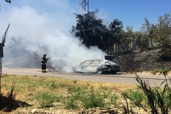 incendio auto monteodorisio 29lug2017 h