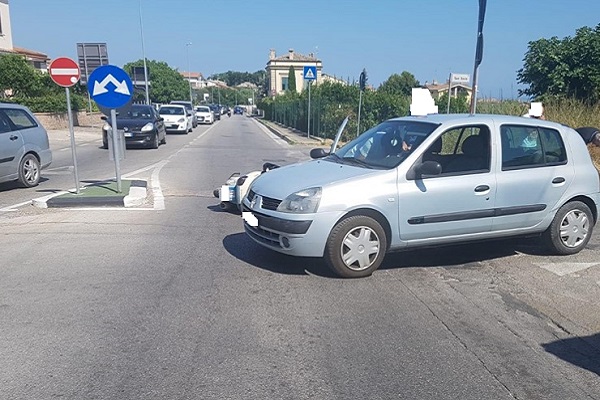 incidente rotatoria corso mazzini 13ago2018 h