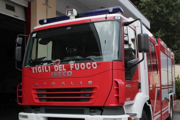 mezzo vigili del fuoco 600 400 1624218660