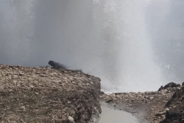 rottura condotta acqua bufalara h