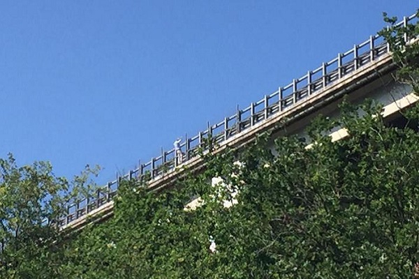 uomo ponte francavilla a14 h 600 400 1526911931