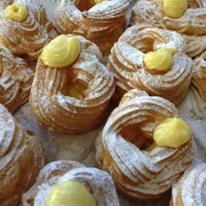 zeppole q