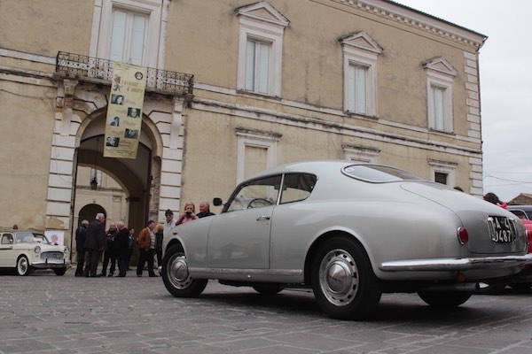 auto epoca palazzo d avalos h