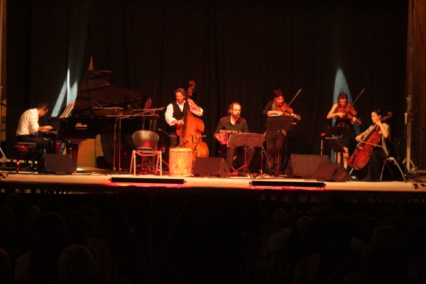 orchestra tango musiche in cortile h