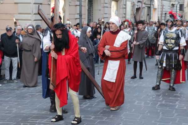 via crucis vasto 2017 h