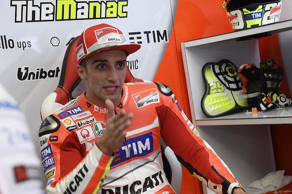 andrea iannone no casco h