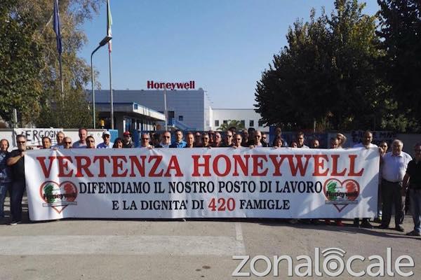 honeywell vertenza