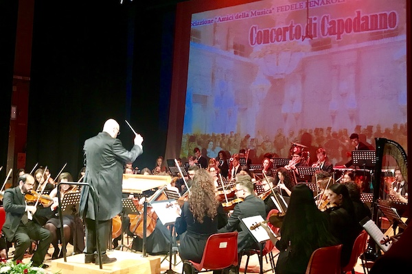 orchestra capodanno h