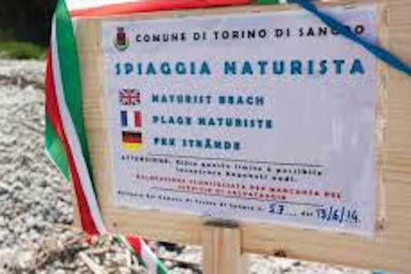 spiaggia naturista