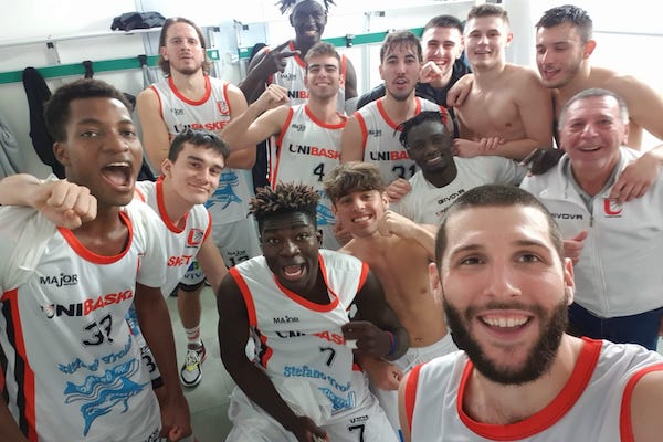 unibasket spogliatoio h