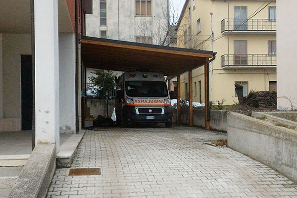 ambulanza torrebruna 2 h