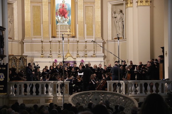 coro polifonico 45 anni h