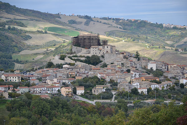 castello carpineto veduta h