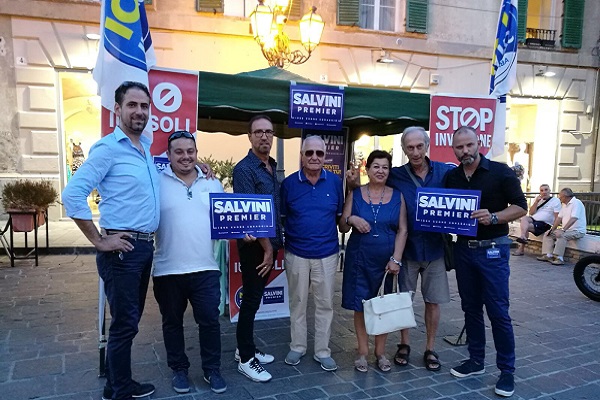 gazebo noi con salvini ago2017 h